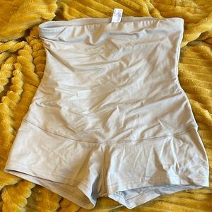 Madenform shape wear high waisted shorts